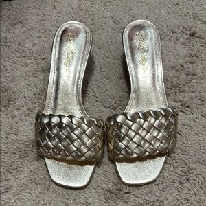 Lilly Pulitzer Gold Sandals Elegant Braided Design